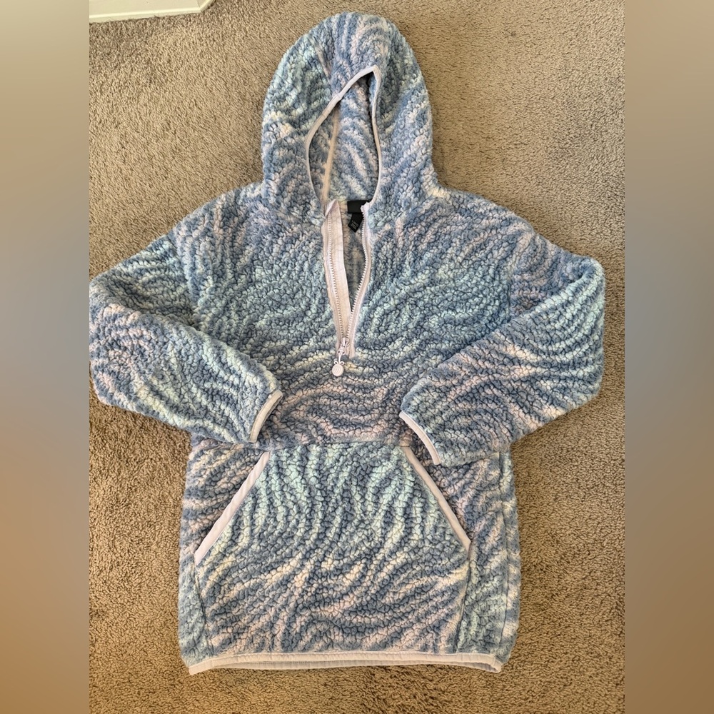 Girls all in motion Blur Swirl ½ Zip Hoodie